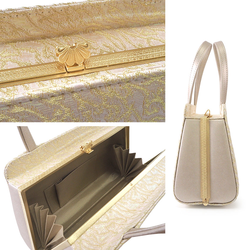 A SET of Robe De'collete'e formal ZORI（sandals）for traditional attire and a bag for TEA ceremony【GOLD】