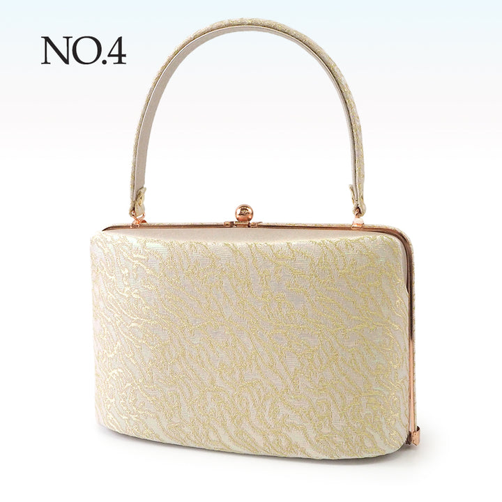 A SET of Robe De'collete'e formal ZORI（sandals）for traditional attire and a bag for TEA ceremony【GOLD】