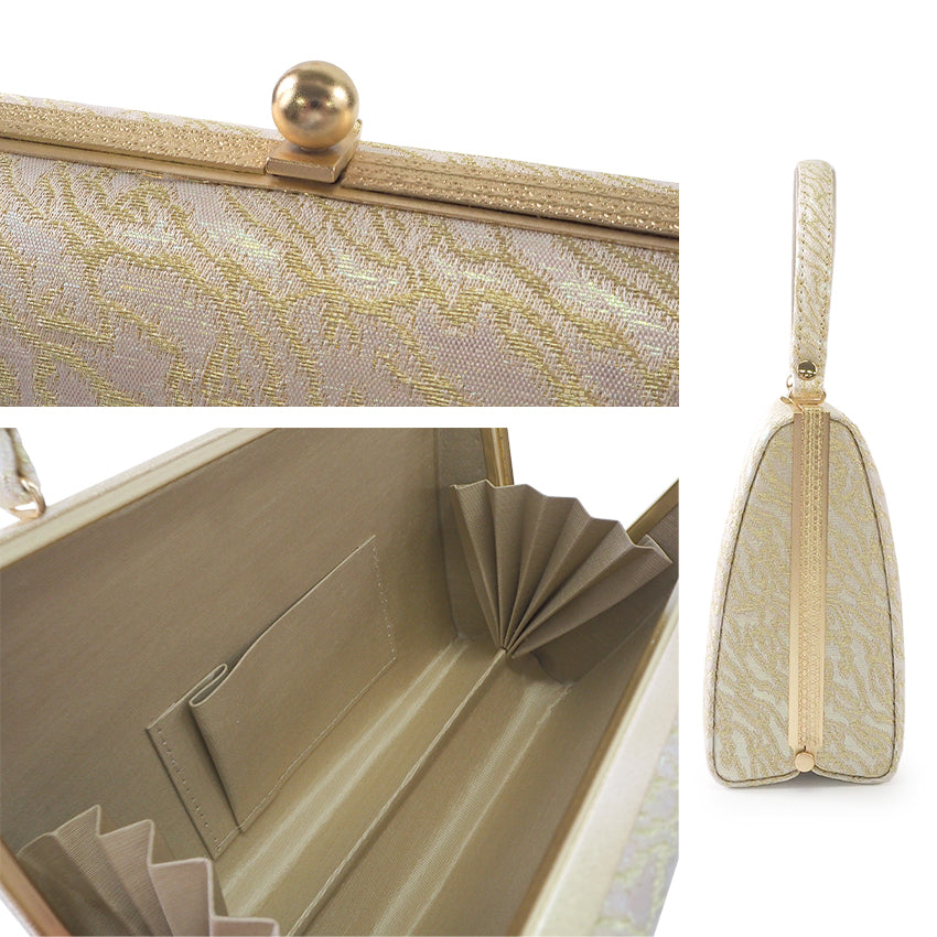 A SET of Robe De'collete'e formal ZORI（sandals）for traditional attire and a bag for TEA ceremony【GOLD】