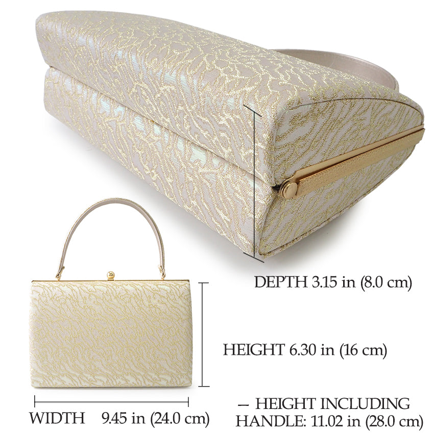 A SET of Robe De'collete'e formal ZORI（sandals）for traditional attire and a bag for TEA ceremony【GOLD】