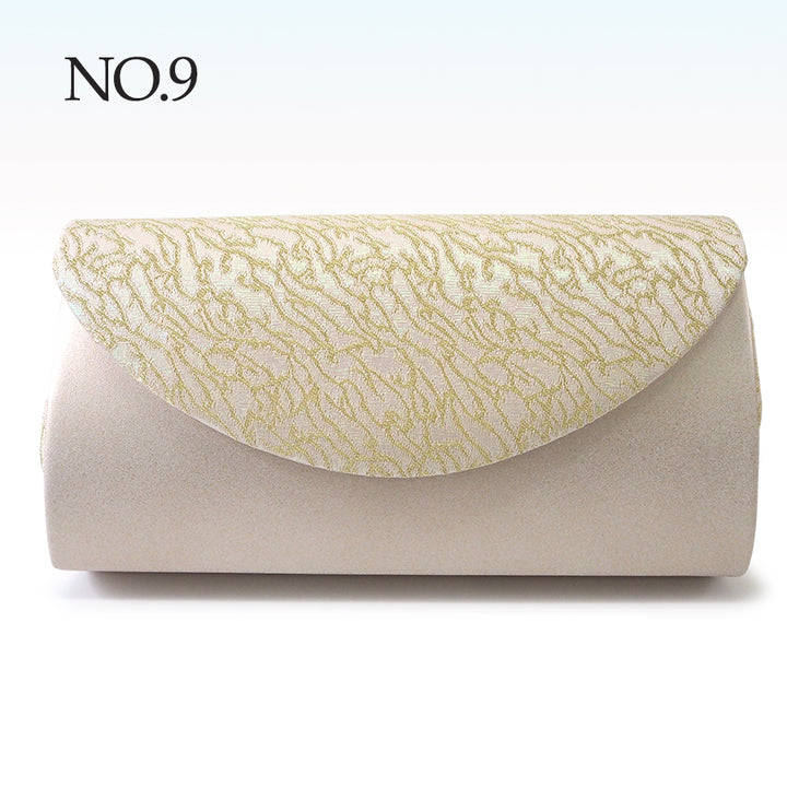 A SET of Robe De'collete'e formal ZORI（sandals）for traditional attire and a bag for TEA ceremony【GOLD】