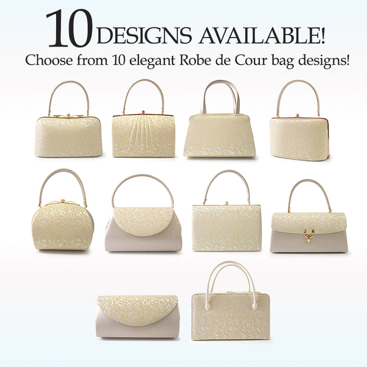 A SET of Robe De'collete'e formal ZORI（sandals）for traditional attire and a bag for TEA ceremony【GOLD】