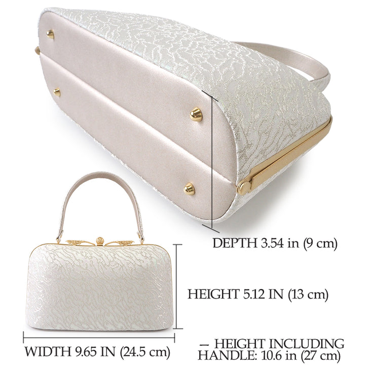 A SET of Robe De'collete'e formal ZORI（sandals）for traditional attire and a bag for TEA ceremony【Silver】