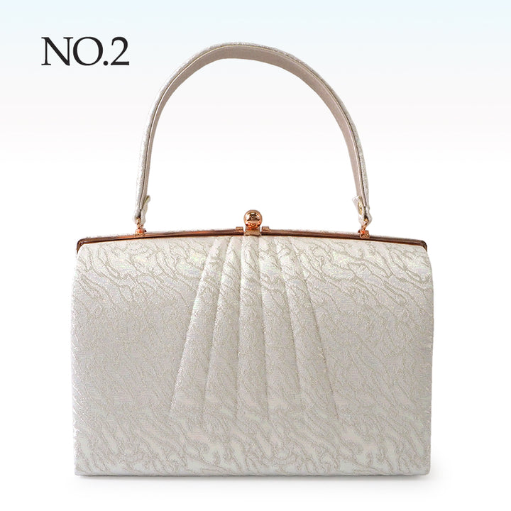 A SET of Robe De'collete'e formal ZORI（sandals）for traditional attire and a bag for TEA ceremony【Silver】