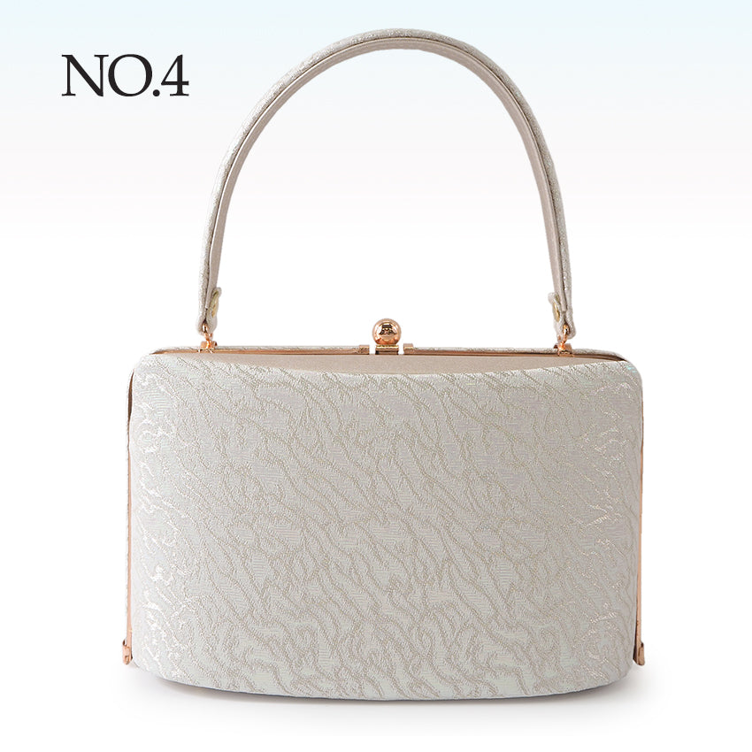 A SET of Robe De'collete'e formal ZORI（sandals）for traditional attire and a bag for TEA ceremony【Silver】