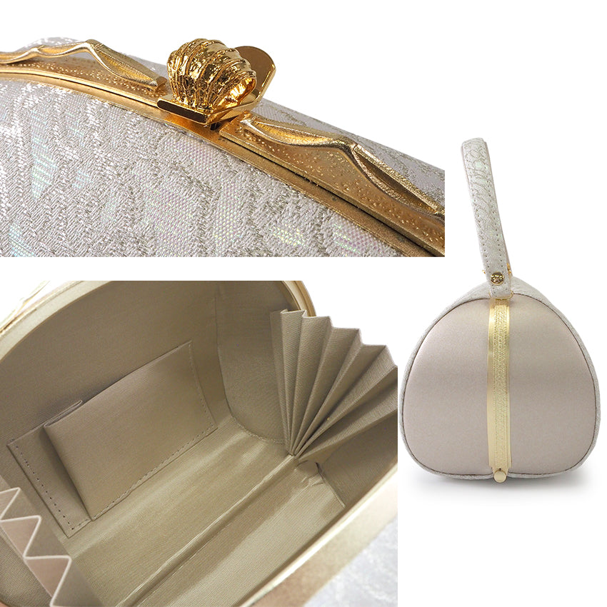 A SET of Robe De'collete'e formal ZORI（sandals）for traditional attire and a bag for TEA ceremony【Silver】