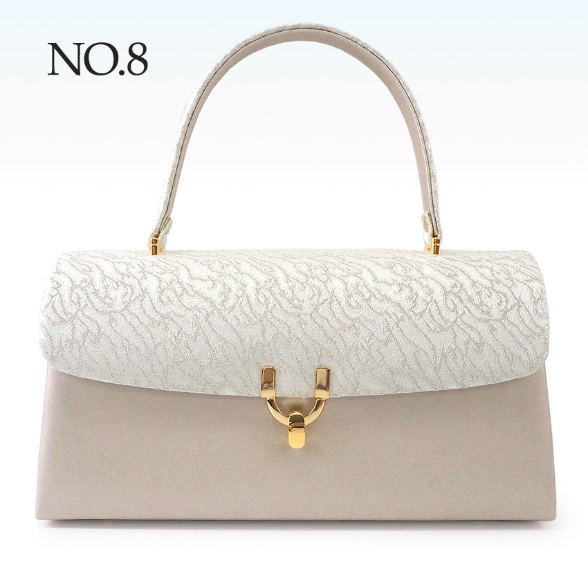 A SET of Robe De'collete'e formal ZORI（sandals）for traditional attire and a bag for TEA ceremony【Silver】