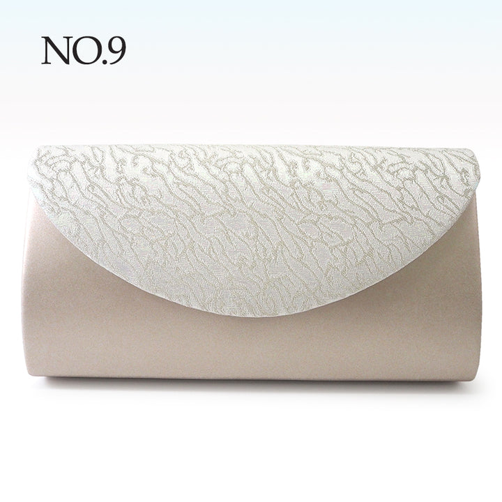 A SET of Robe De'collete'e formal ZORI（sandals）for traditional attire and a bag for TEA ceremony【Silver】