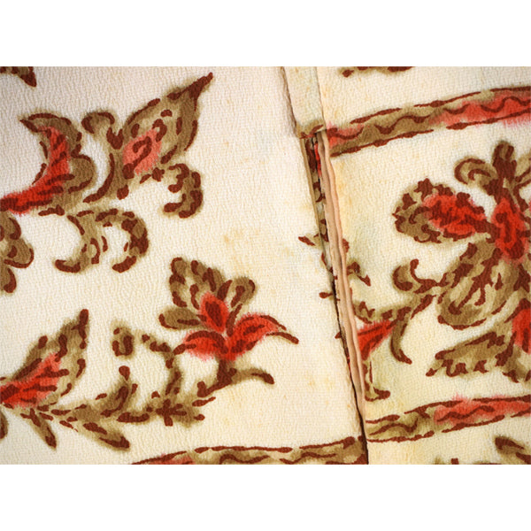 Vintage Haori Kimono Jacket Silk, Ivory base, Botanical Design