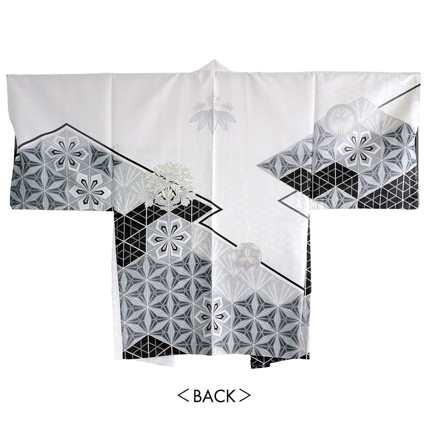 Men’s Geometric‑Scale Pattern Haori Jacket – Traditional Japanese Style in Black or White