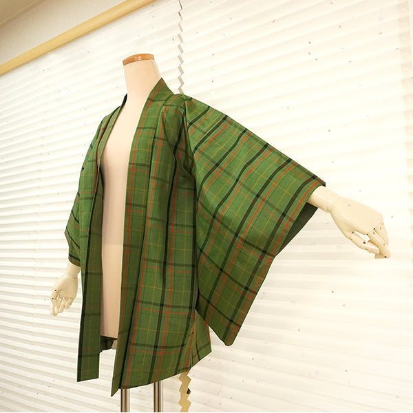 Vintage Haori Kimono Jacket Silk,Green base, Lattice Pattern