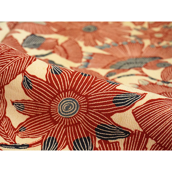 Vintage Haori Kimono Jacket Silk,Beige base, Elegant Floral Pattern