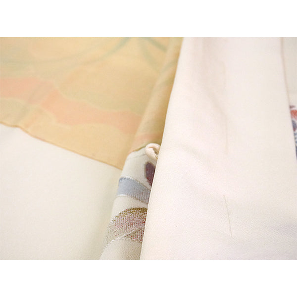 Vintage Haori Kimono Jacket Silk, Ivory Beige base,Chrysanthemums