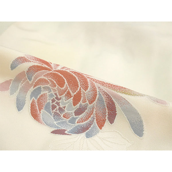 Vintage Haori Kimono Jacket Silk, Ivory Beige base,Chrysanthemums