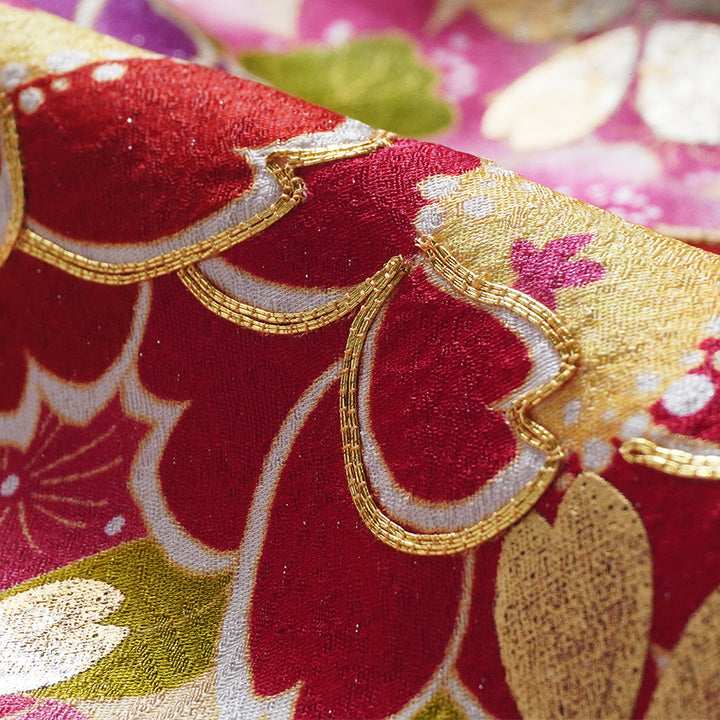 Vintage Japanese Furisode Kimono, Authentic Silk Formal Kimono Made in Japan, "Noble Spirit" — An off-white silk kimono featuring a design of pine branches and cherry blossoms.