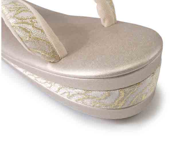 Robe De'collete'e formal sandals for traditional attire for TEA ceremony【GOLD】【S/M/L/2L/3L】