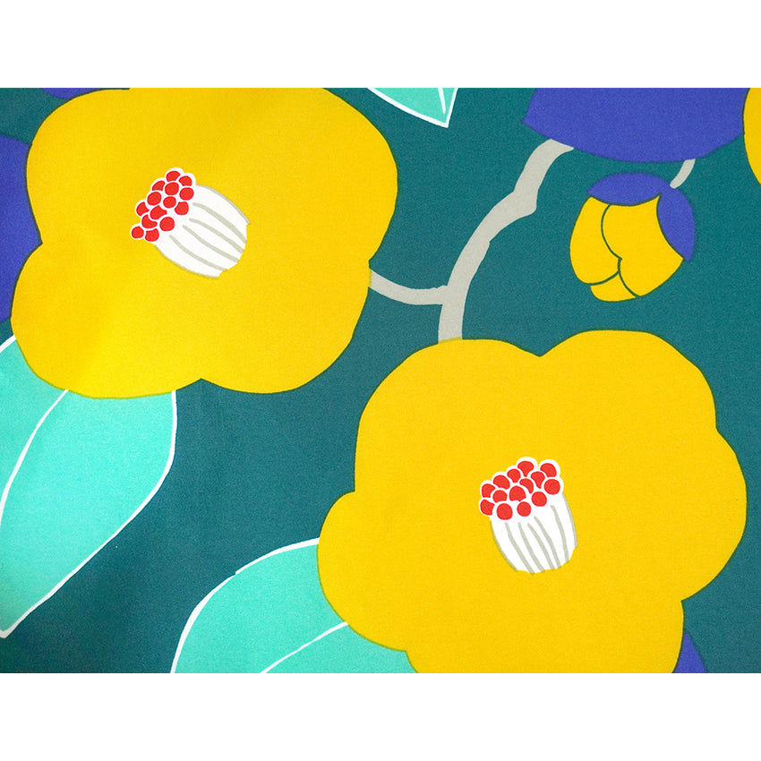 Japanese Water-Repellent Furoshiki Wrapping Cloth – Camellia Design, Eco-Friendly Reusable Fabric, 27.6 x 27.6 in