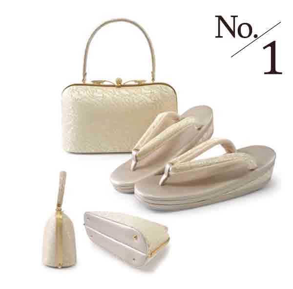 A SET of Robe De'collete'e formal ZORI（sandals）for traditional attire and a bag for TEA ceremony【GOLD】