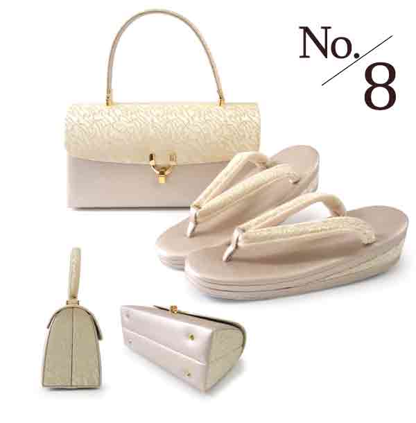 A SET of Robe De'collete'e formal ZORI（sandals）for traditional attire and a bag for TEA ceremony【Silver】