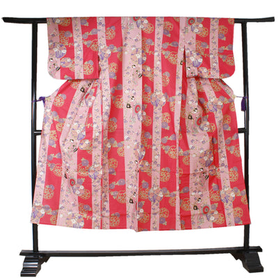 Women's Easy Yukata / Kimono Robe : Japanese Traditional Clothes - "GEISHA" Beauty on Stripe Pink